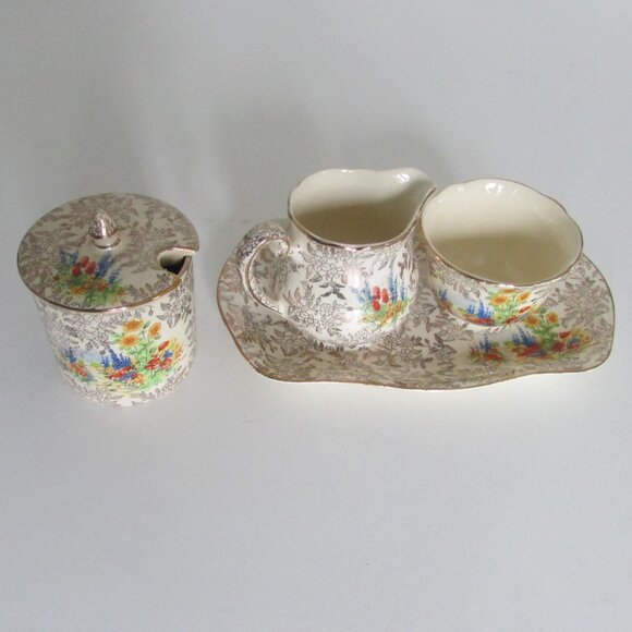 Vintage Sugar and Creamer Tray set, Shelton Ivory - Picture 5 of 10